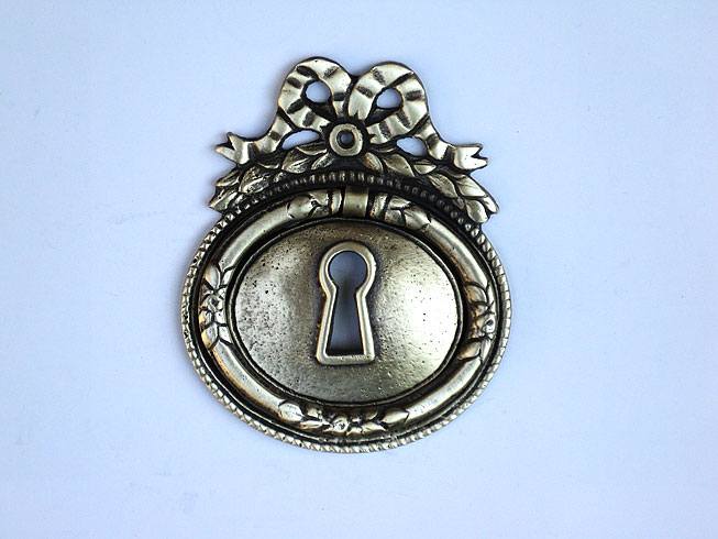 Metalni okovi za stilski namještaj - Biedermeier i Louis-Seize - 06.