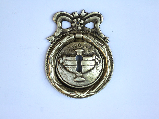 Metalni okovi za stilski namještaj - Biedermeier i Louis-Seize - 09.